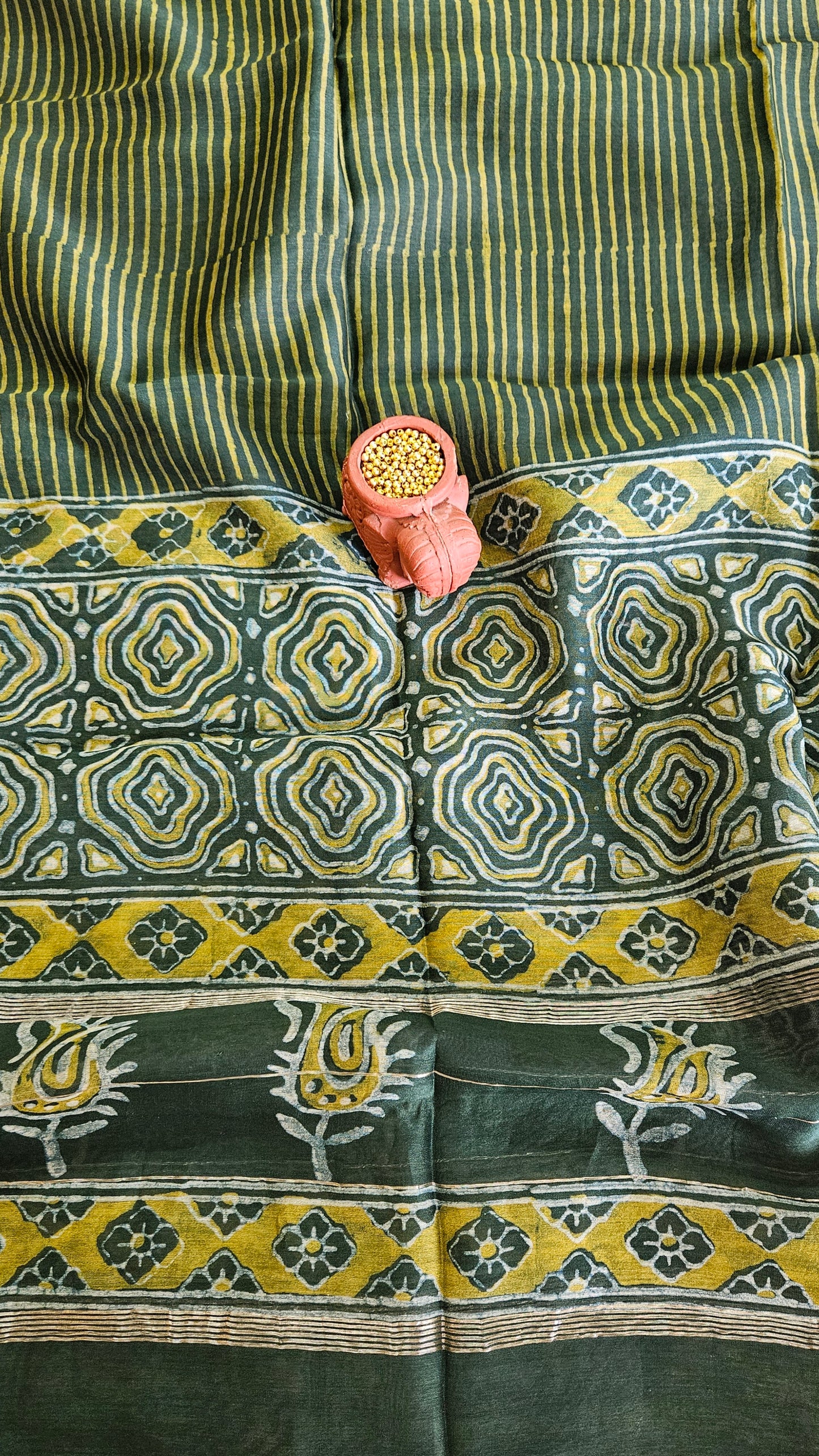 Green'n'mustard maheshwari silk cotton suit