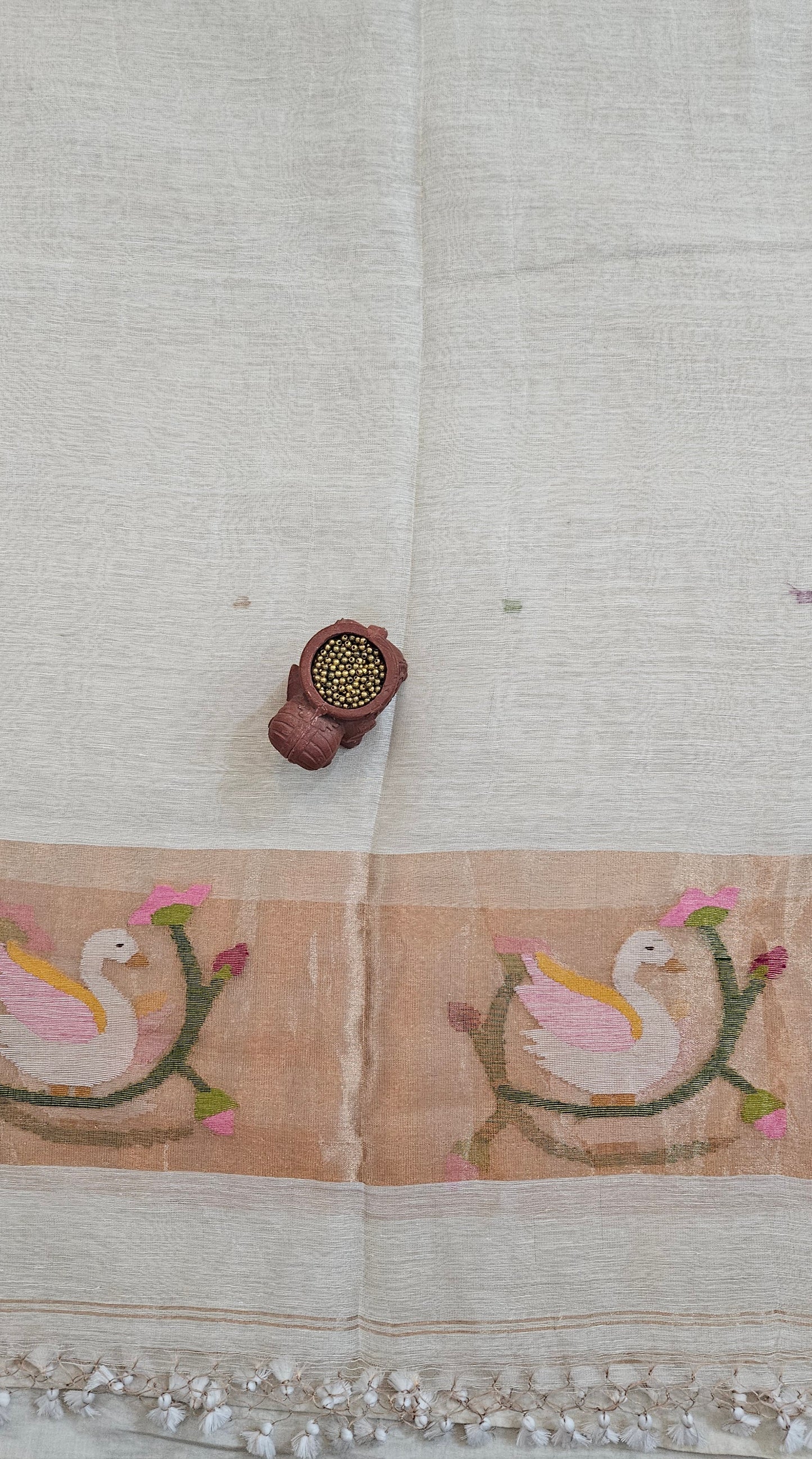 Off white Linen,silk'n'tissue jamdani handloom suit material