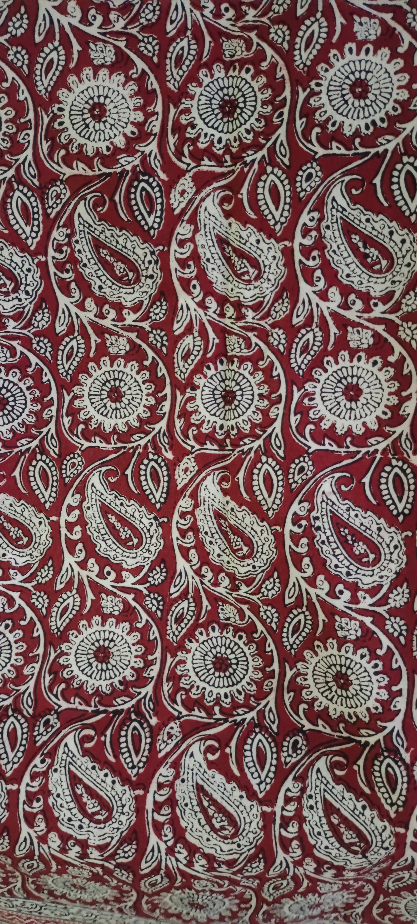 Black white'n'red bagh print cotton kurta.