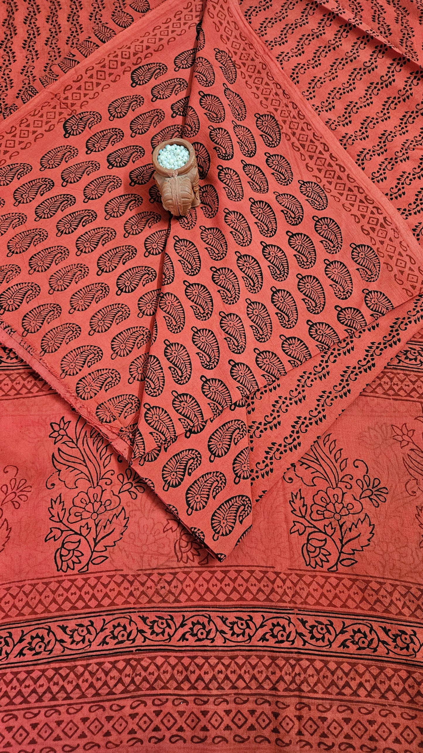 Red'n'black bagh print cotton suit
