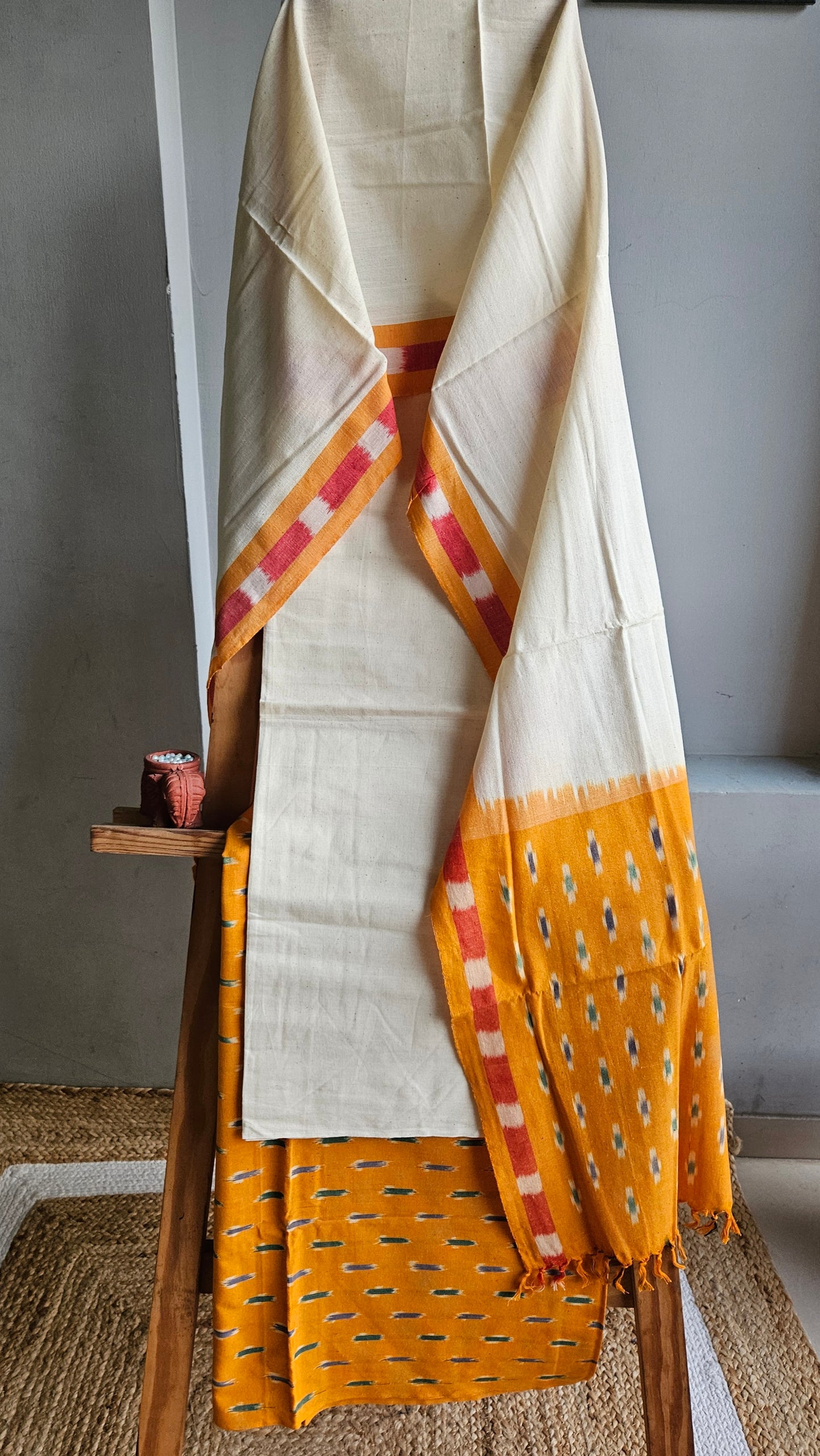 Yellow ochre'n' off white cotton ikat weave suit