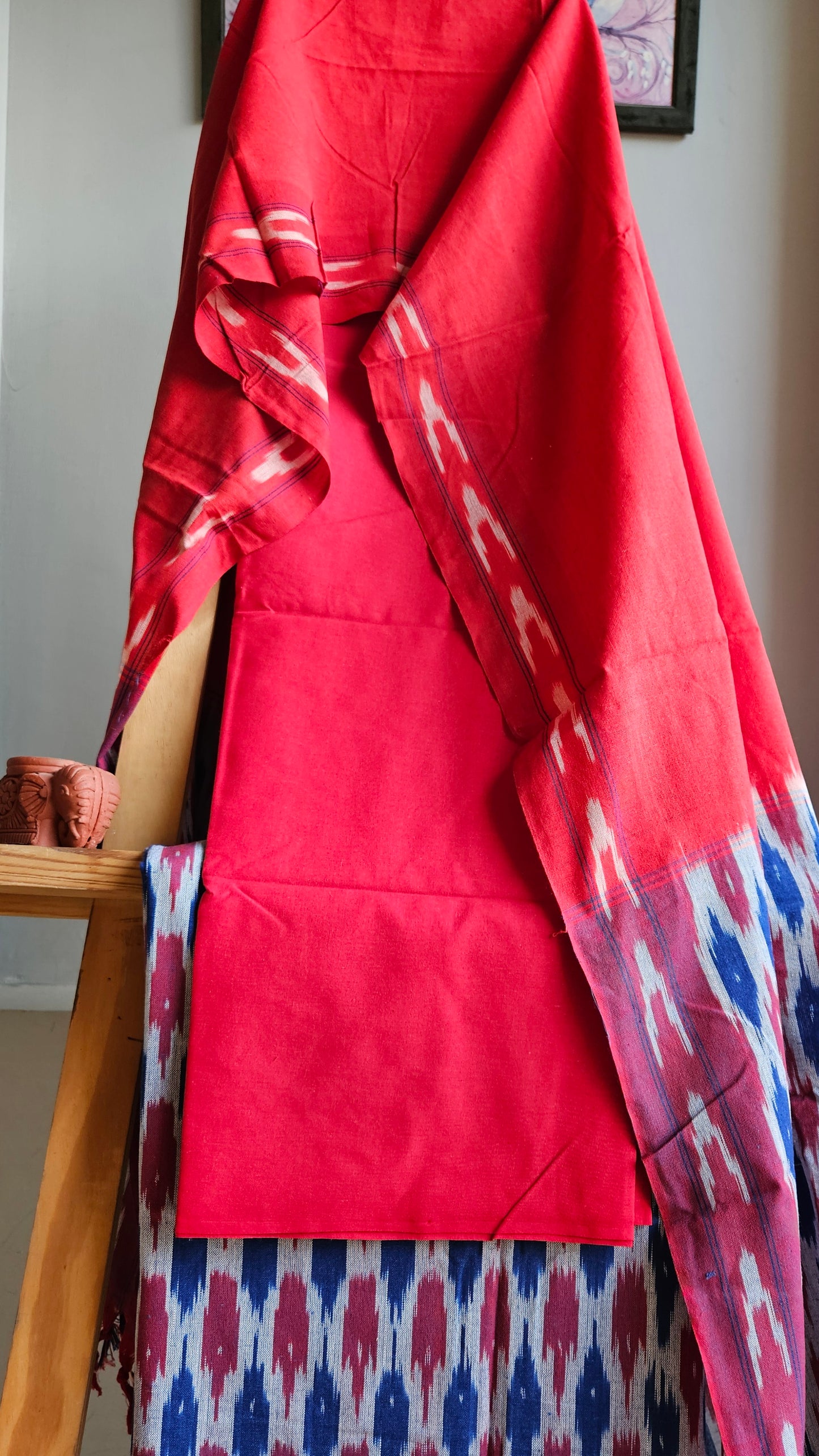 Red,grey'n'blue ikat weave cotton suit