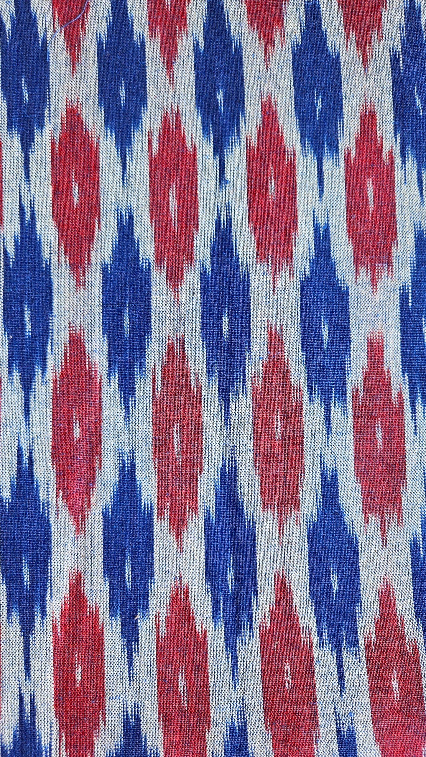 Red,grey'n'blue ikat weave cotton suit