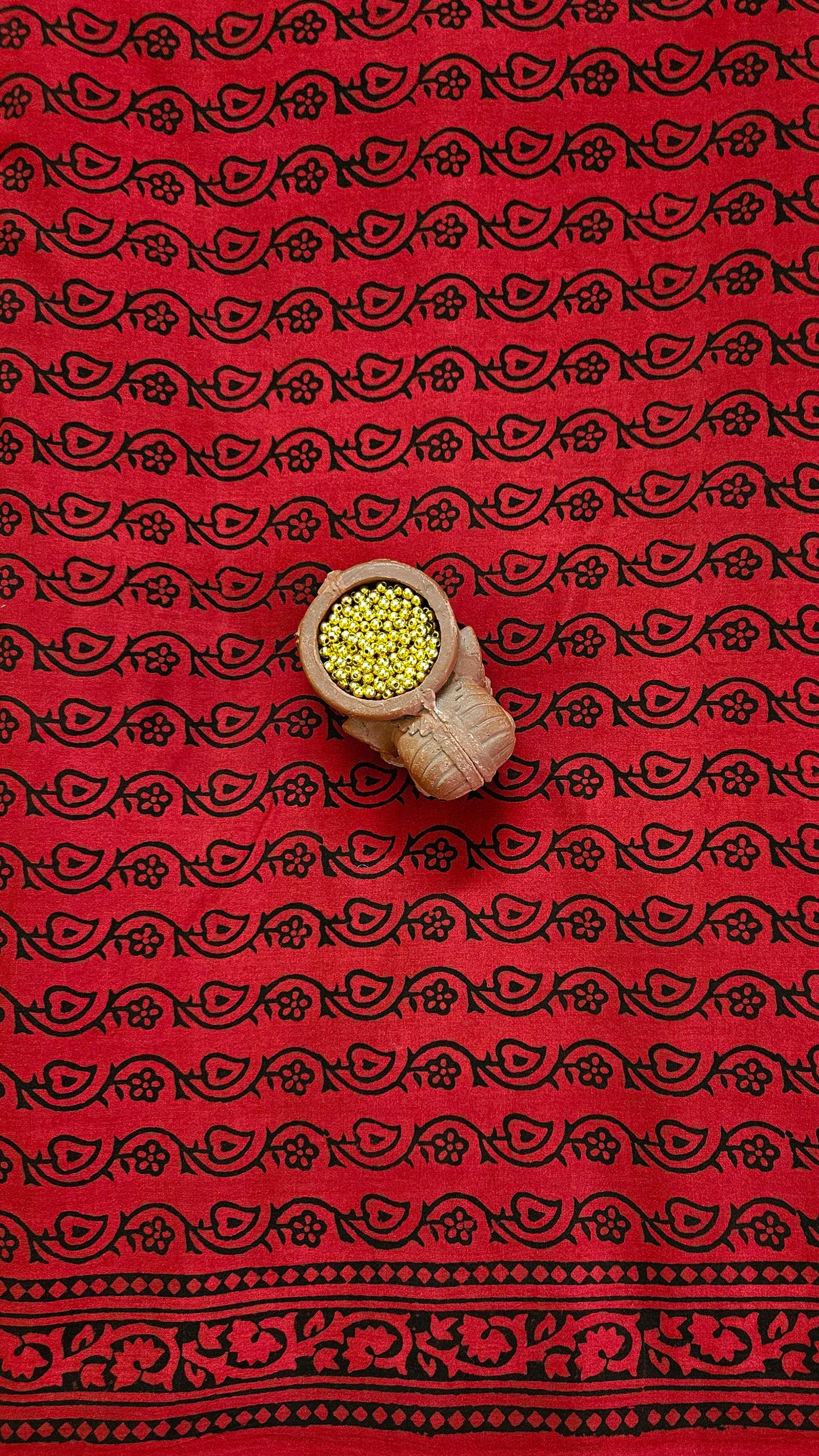 Black'n'red bagh print cotton suit