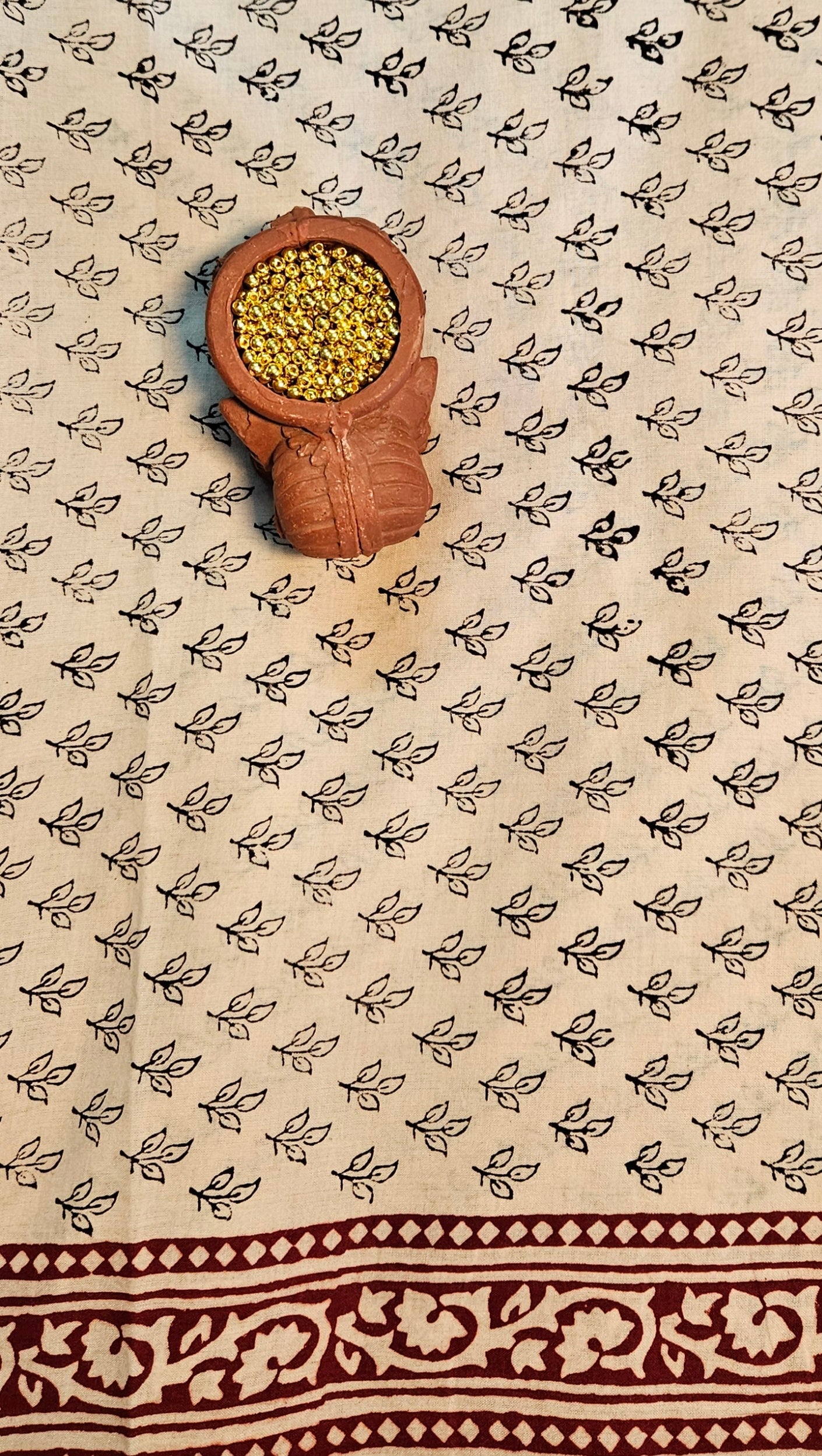 Red white'n'black Bagh print cotton suit