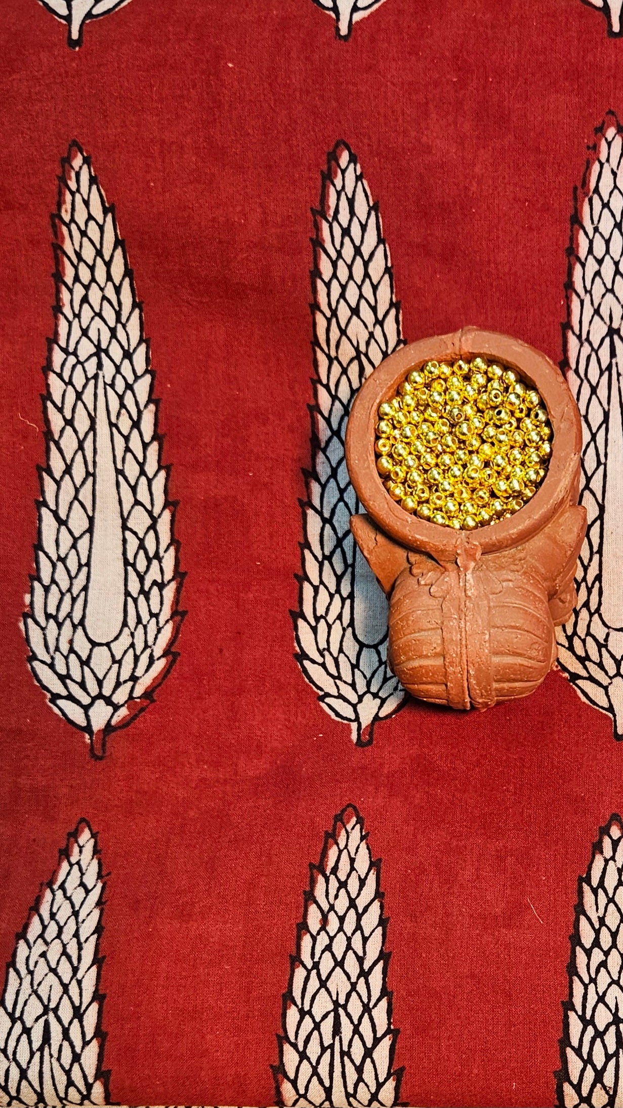 Red’n’white bagh print cotton suit material