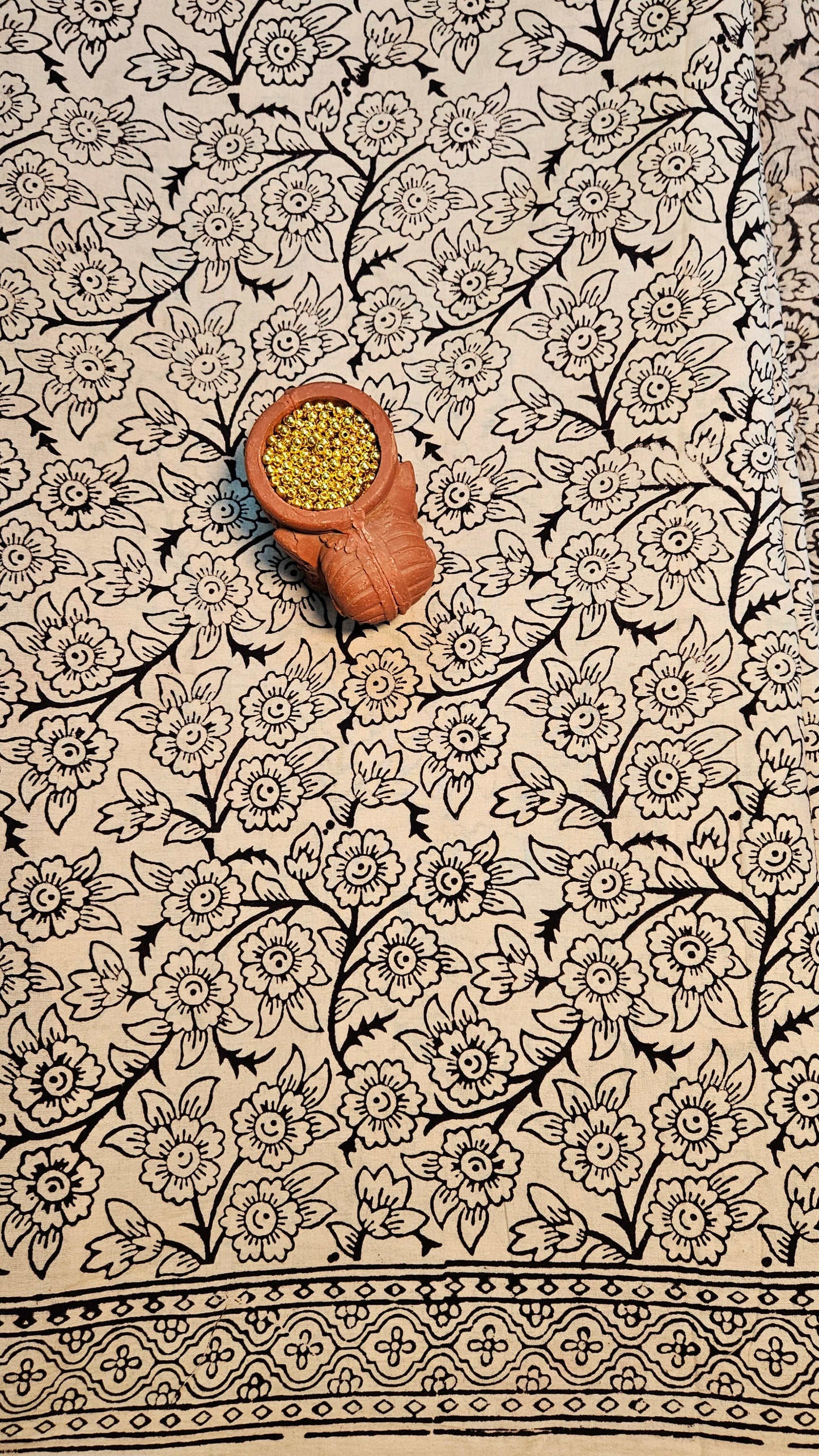 Red’n’white bagh print cotton suit material