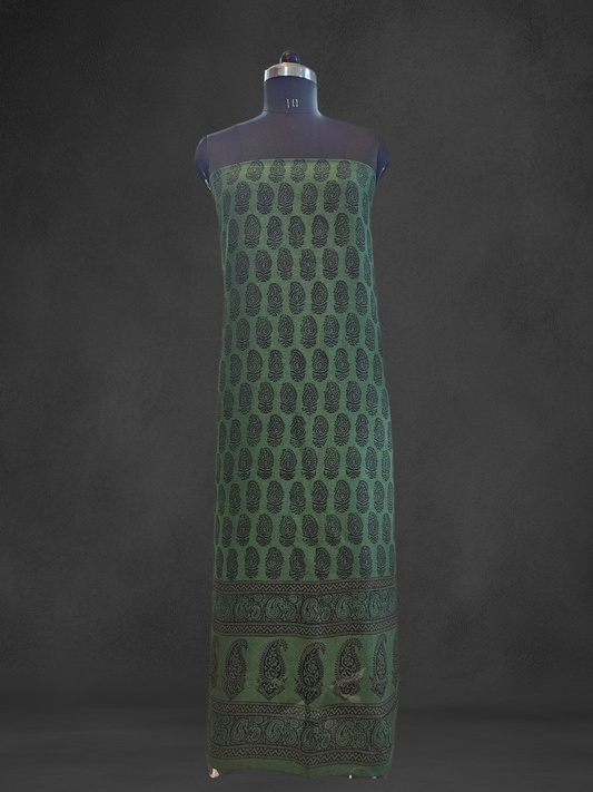 Green'n'black Dola silk kurta material with zari weaved borders