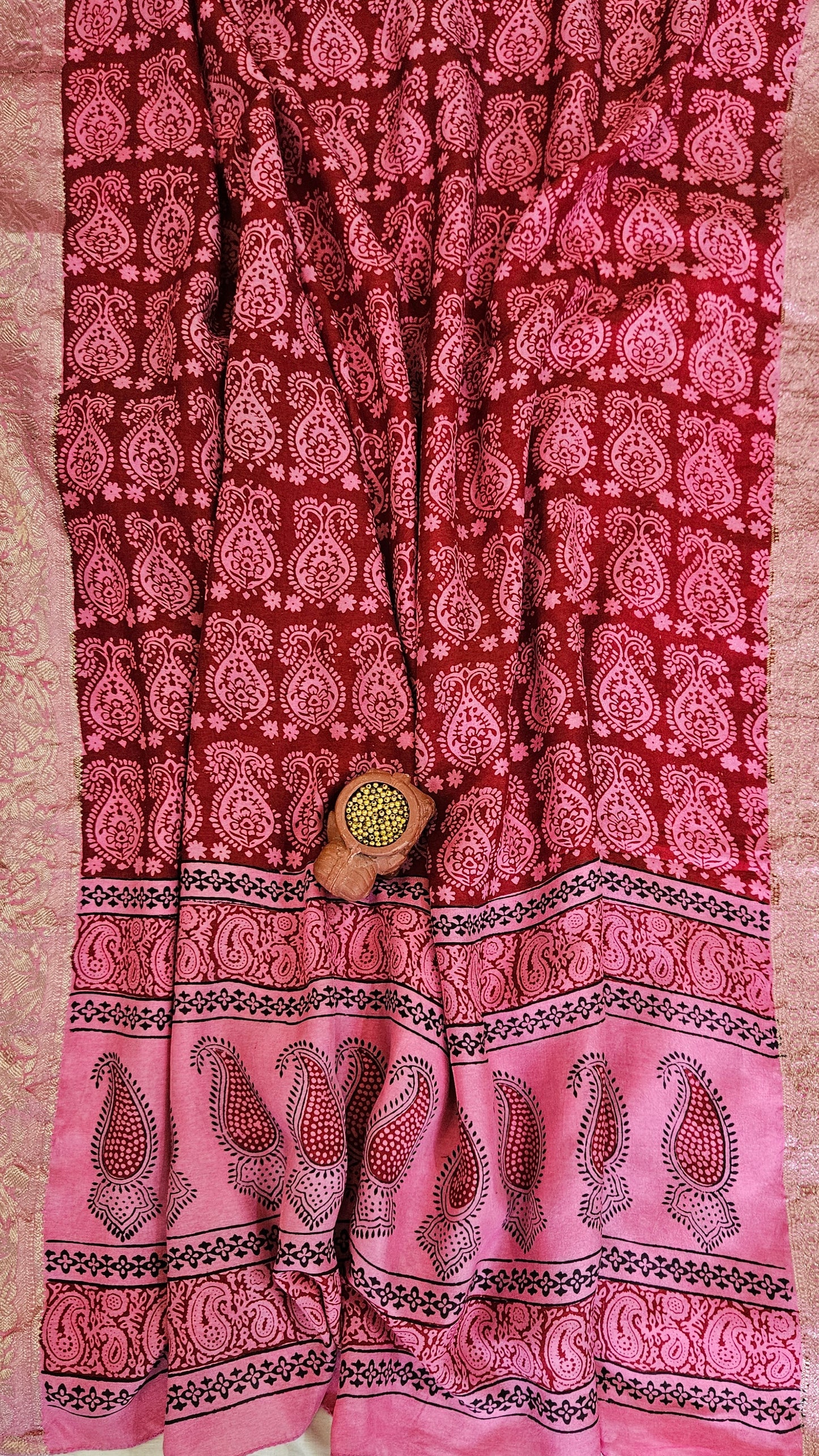Pink'n'maroon Dola silk kurta material with zari weaved borders