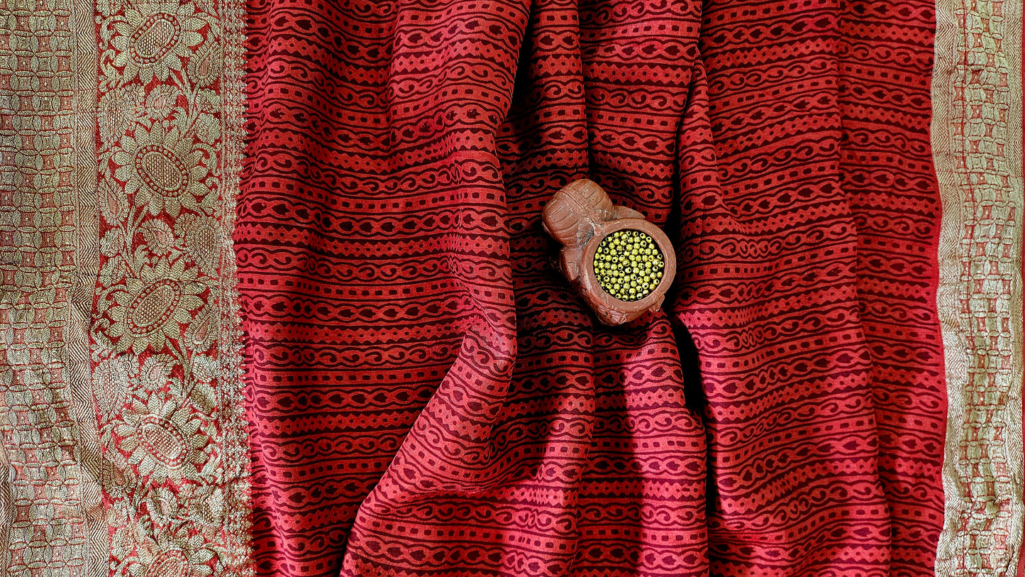 Red'n'black Dola silk bagh print kurta material with zari weaved borders
