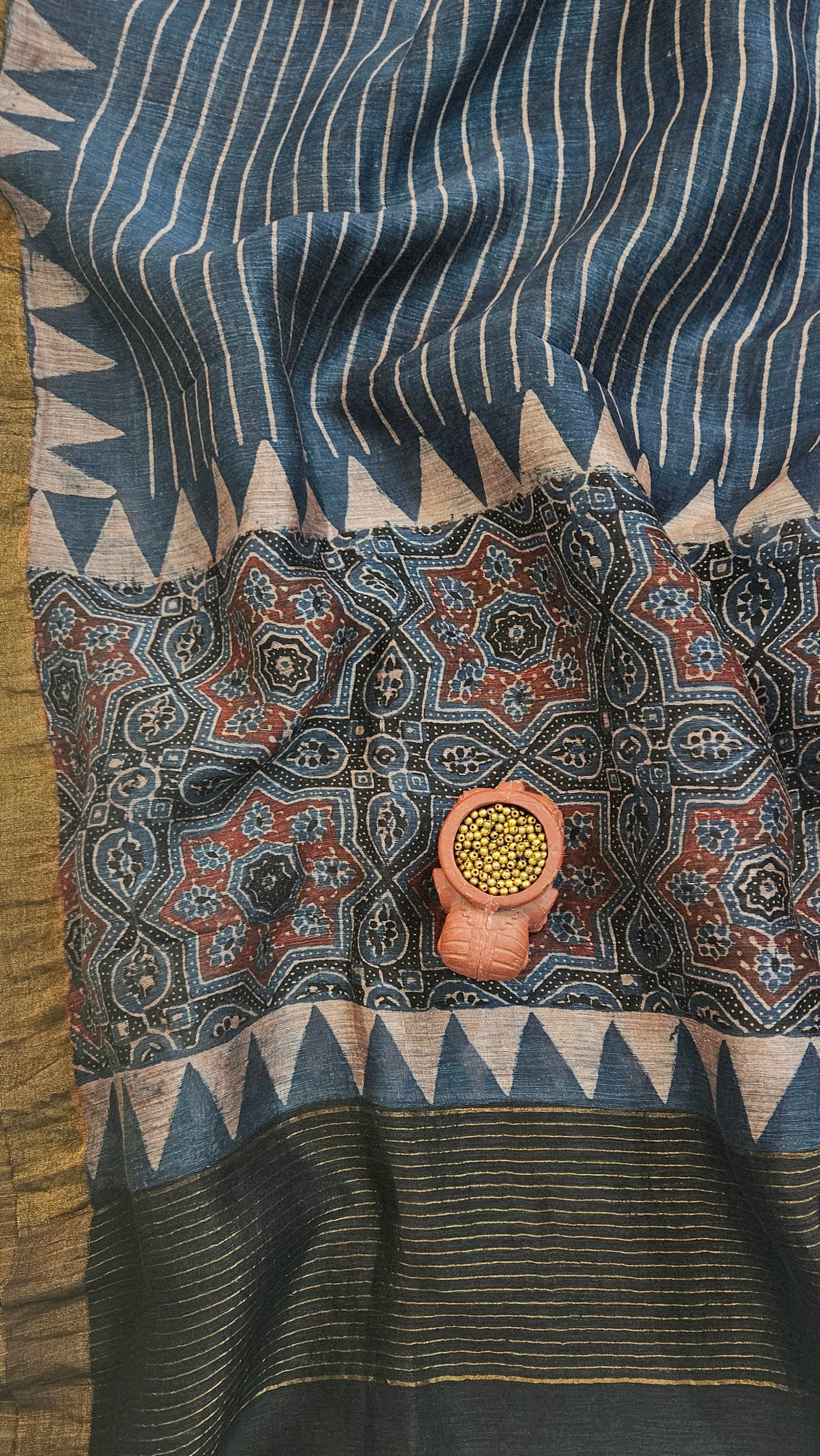 Indigo linen Silk suit in ajrakh print