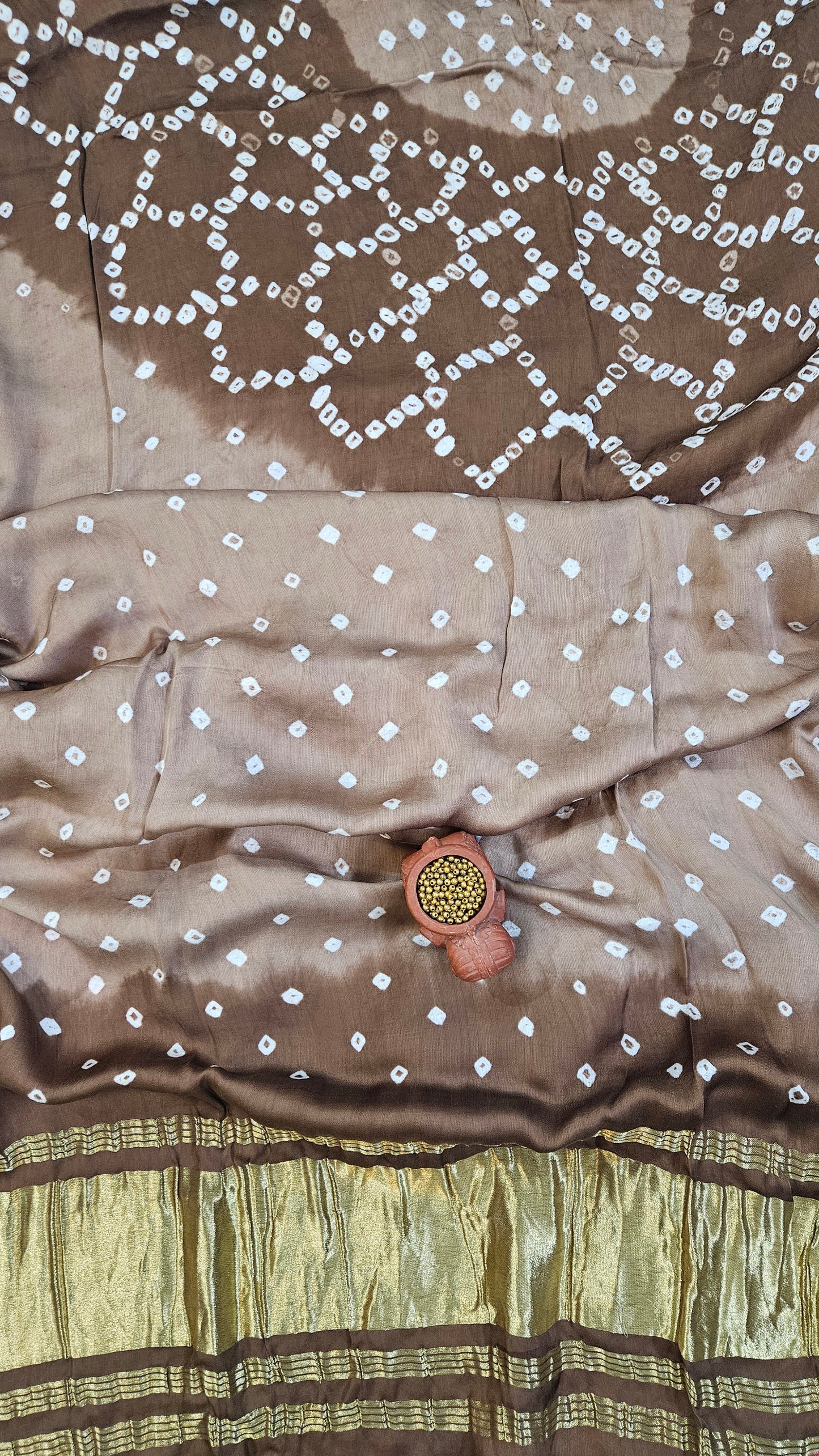Brown'n'white monochromatic tie'n'dye modal silk suit
