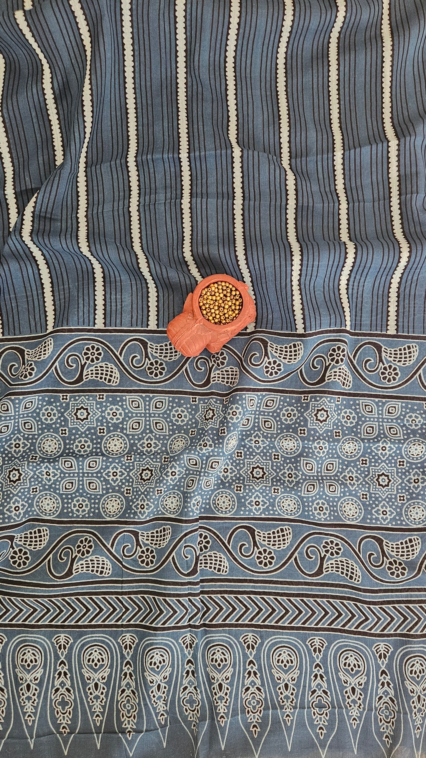 Red'n'indgo ajrakh print cotton suit with Mul cotton dupatta