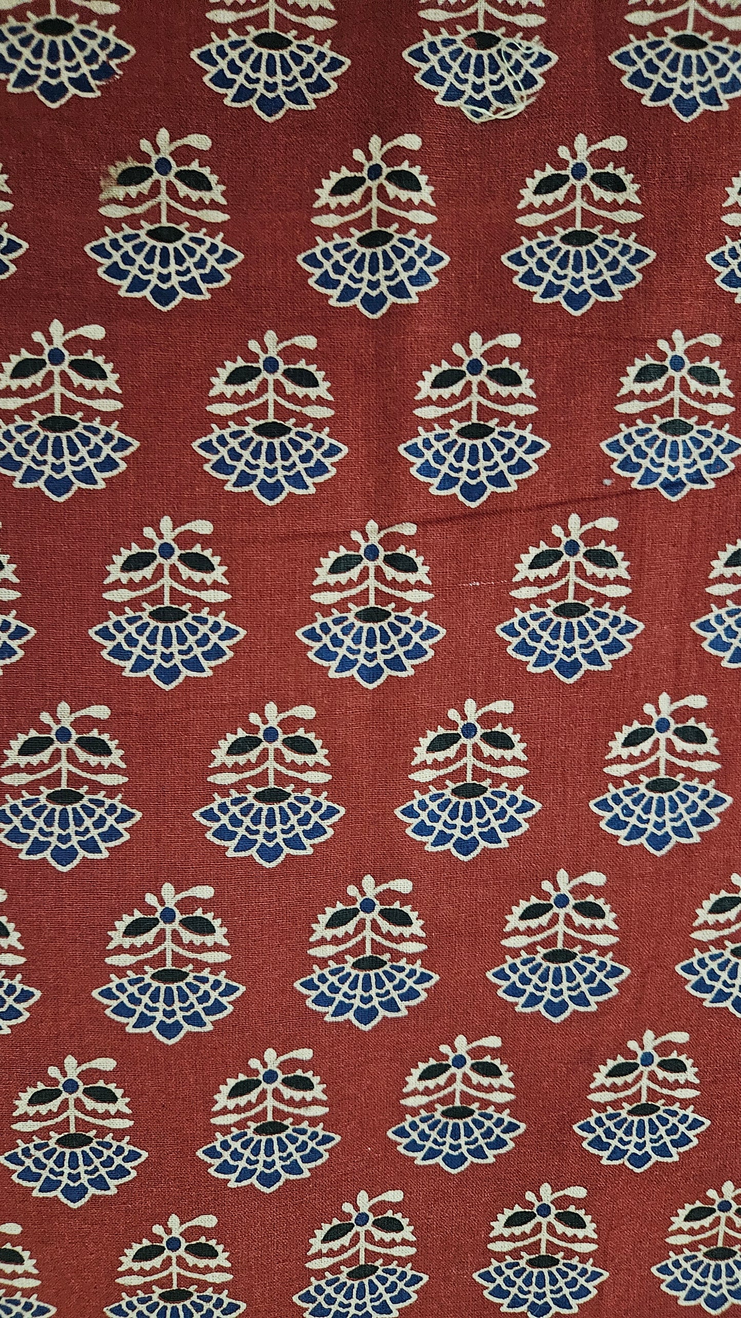 Brick red’n’off white gamthi print cotton suit