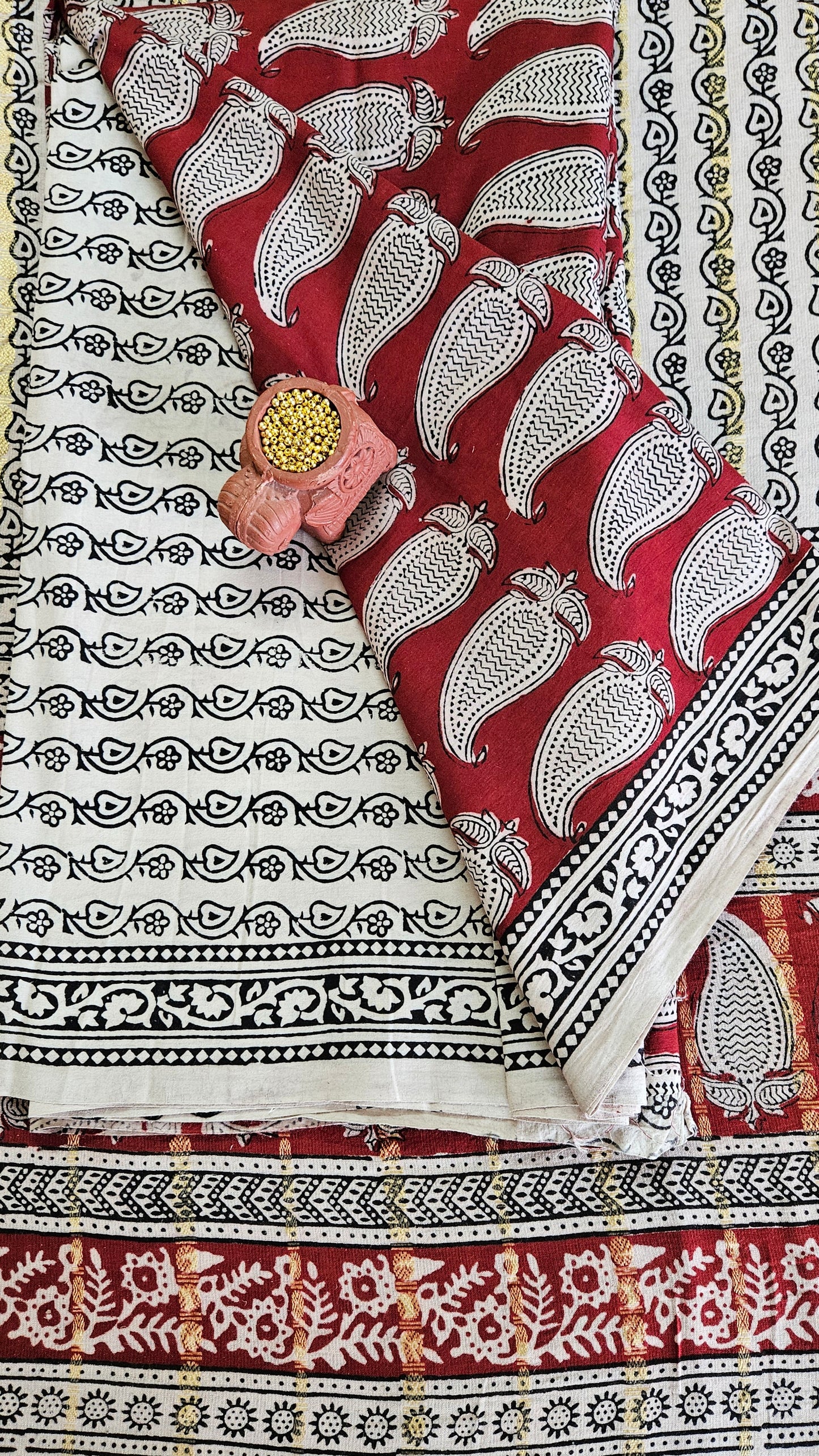Red’n’white bagh print cotton suit material