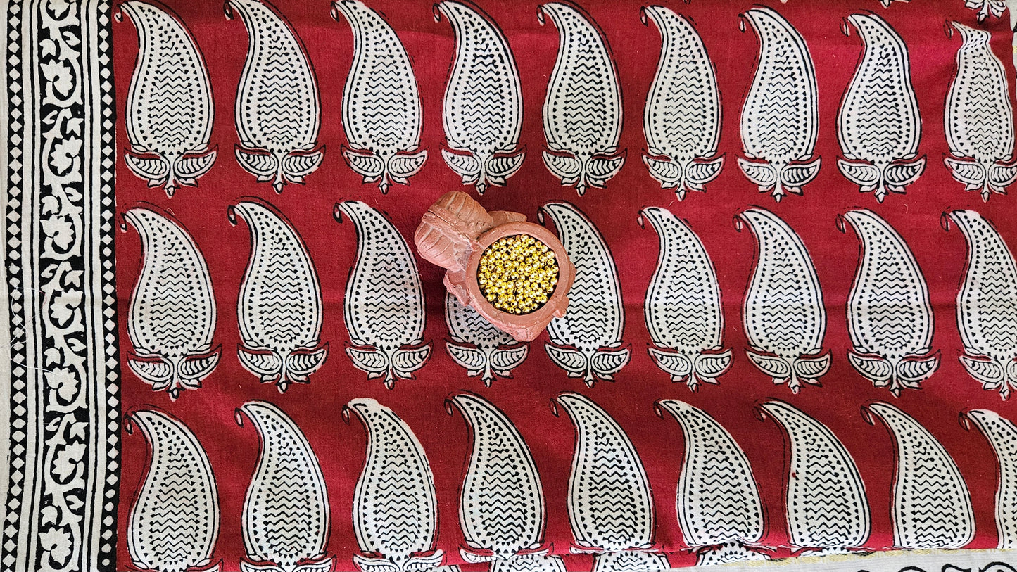 Red’n’white bagh print cotton suit material