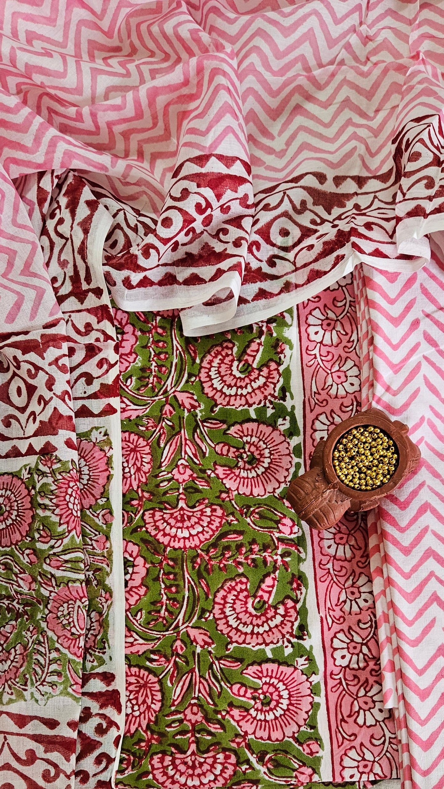 Mehndi green’n’pink Baroda print cotton suit