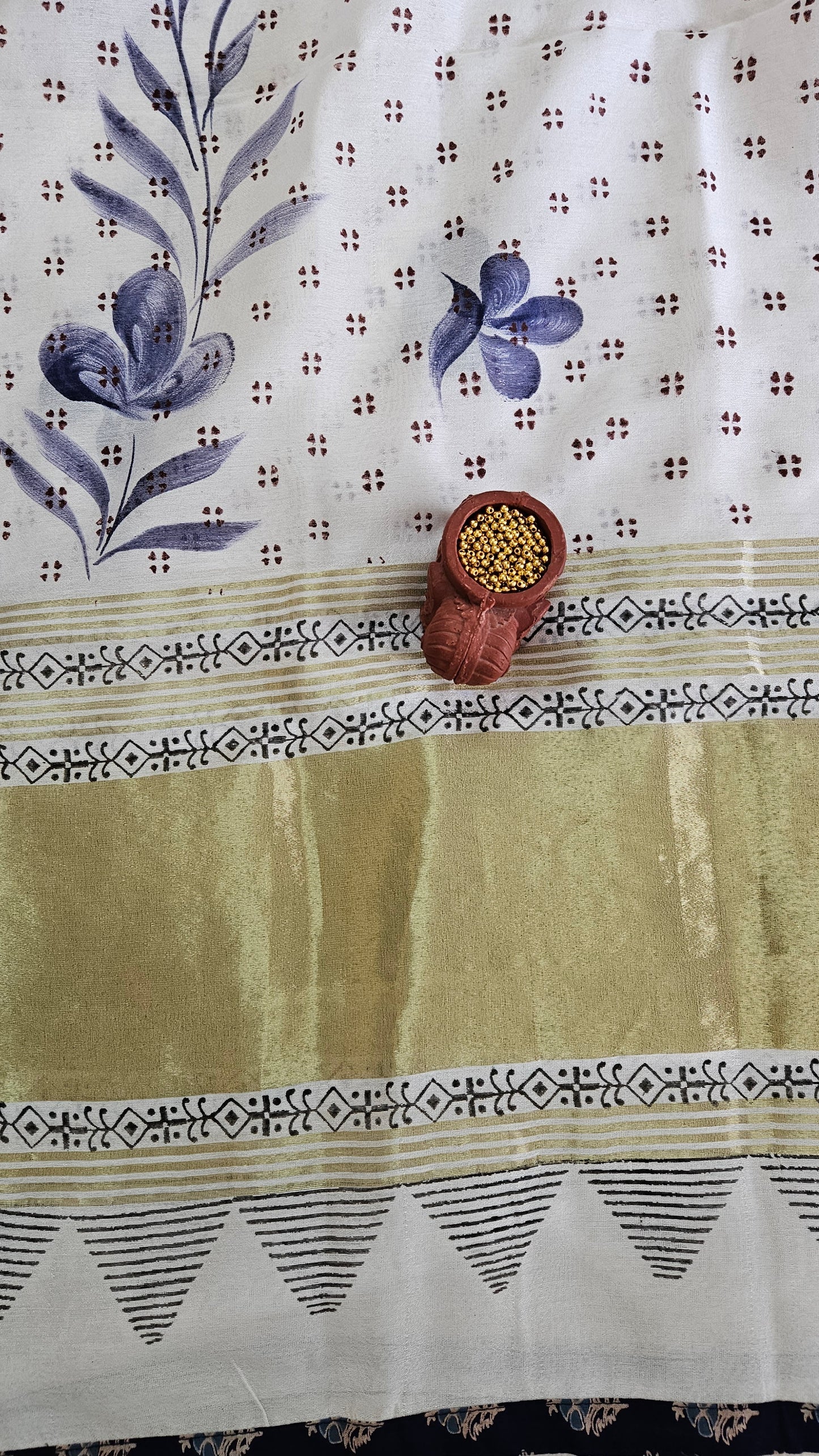 Indigo neck yoke gamthi print cotton suit