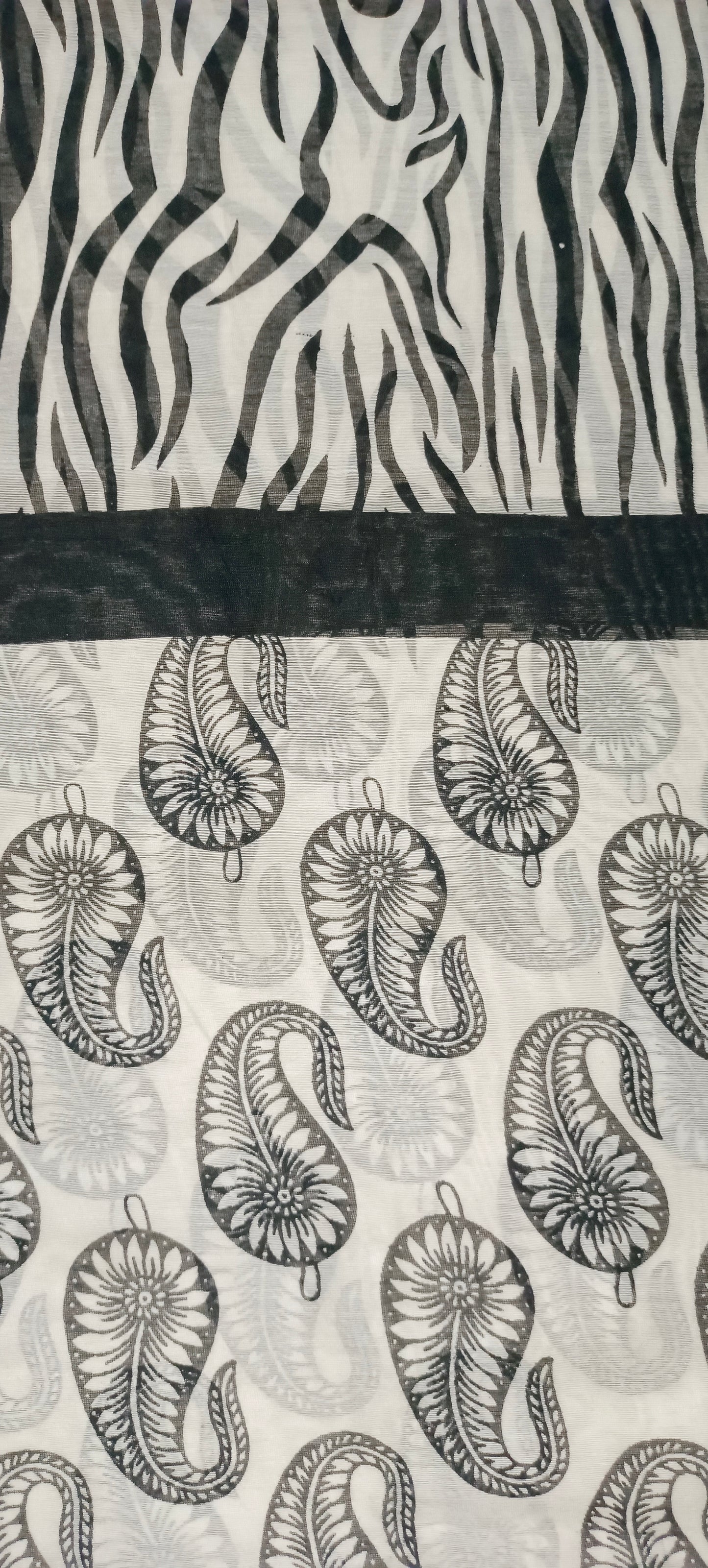 White'n'black chanderi silk bagh print suit.