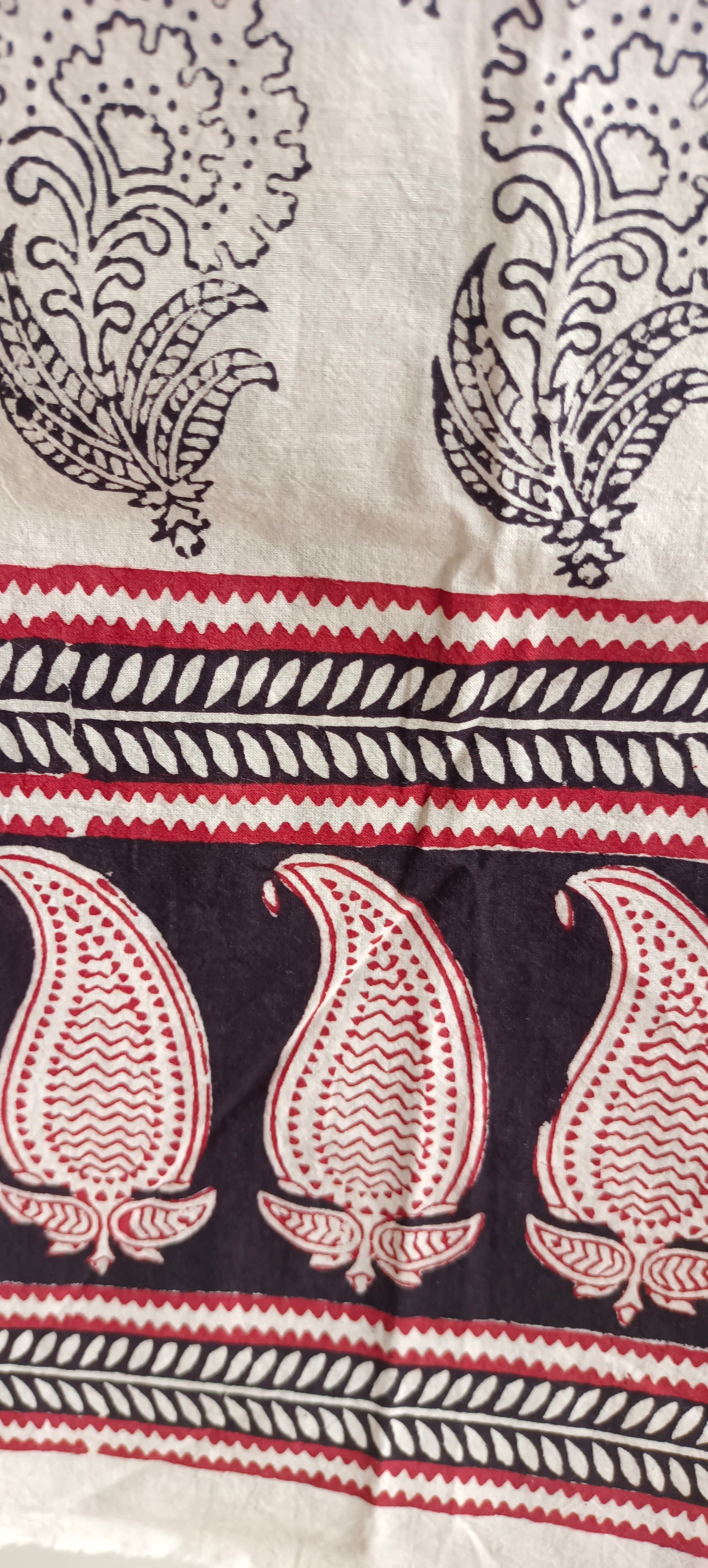 Black'n'white bagh print cotton kurta.